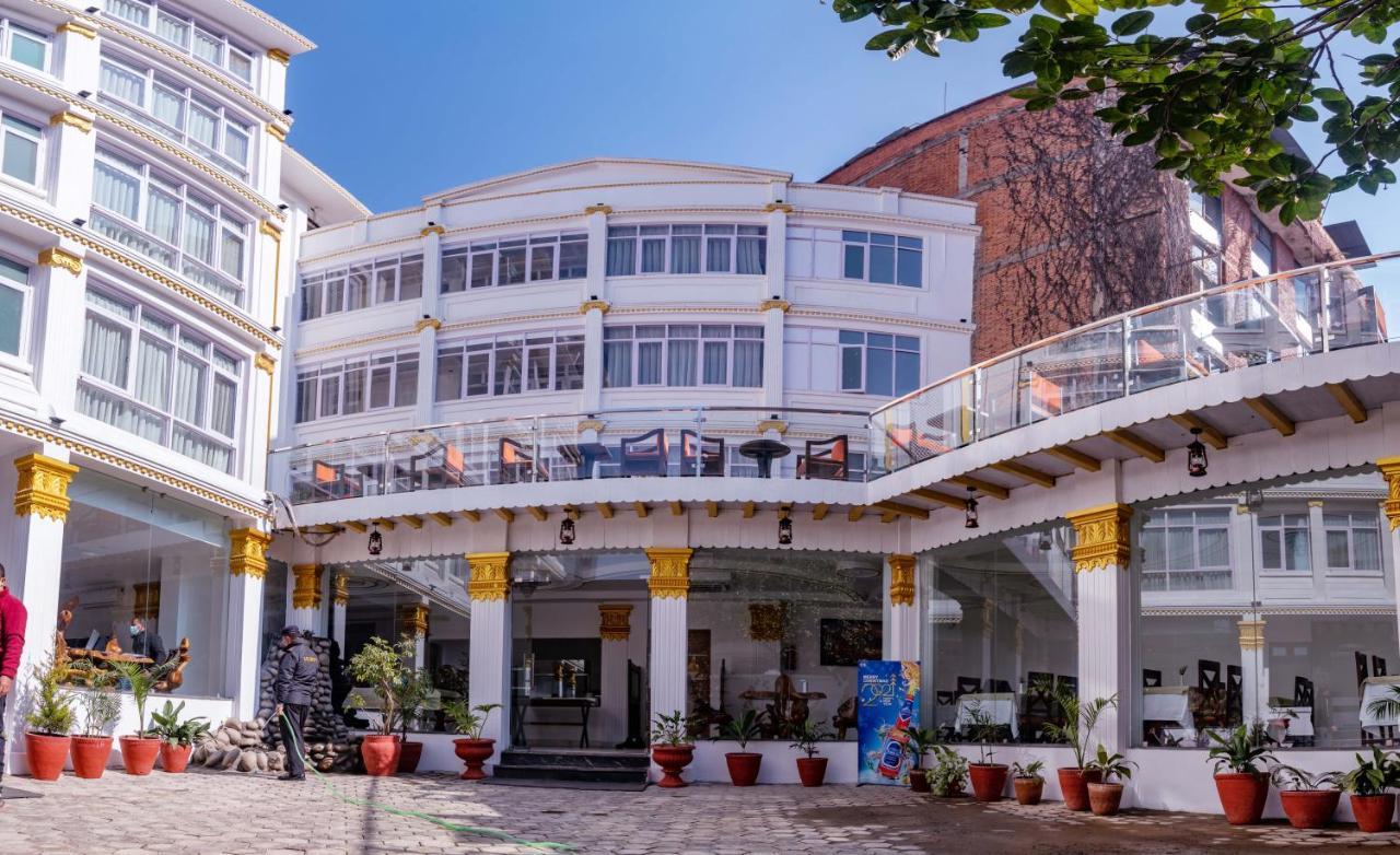 Durbar Hotel & Residence Kathmandu Esterno foto