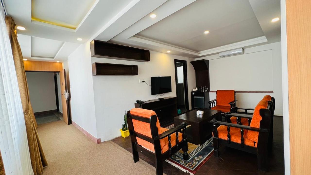Durbar Hotel & Residence Kathmandu Esterno foto